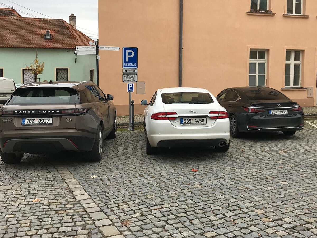 Parkování u penzionu